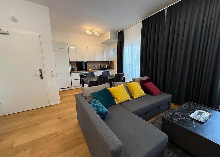 Superior Apartment-Lavender