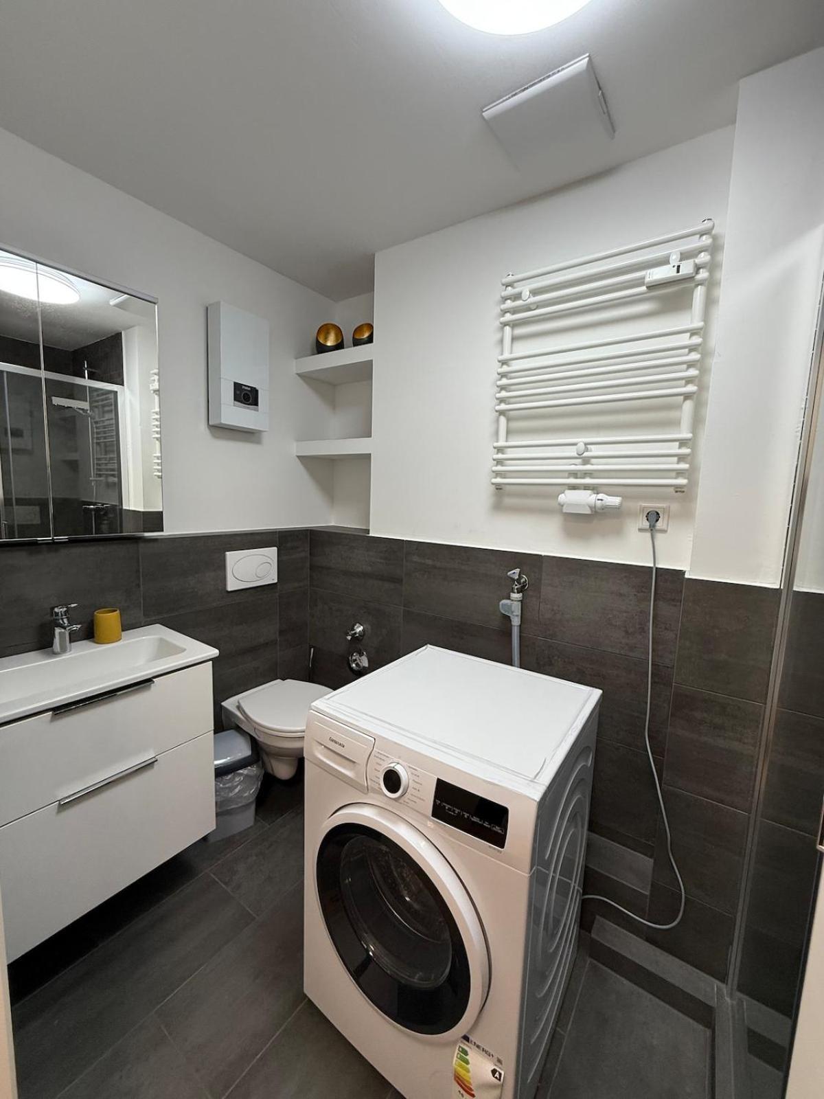 Superior Apartment-Lavender Apartamento Colónia